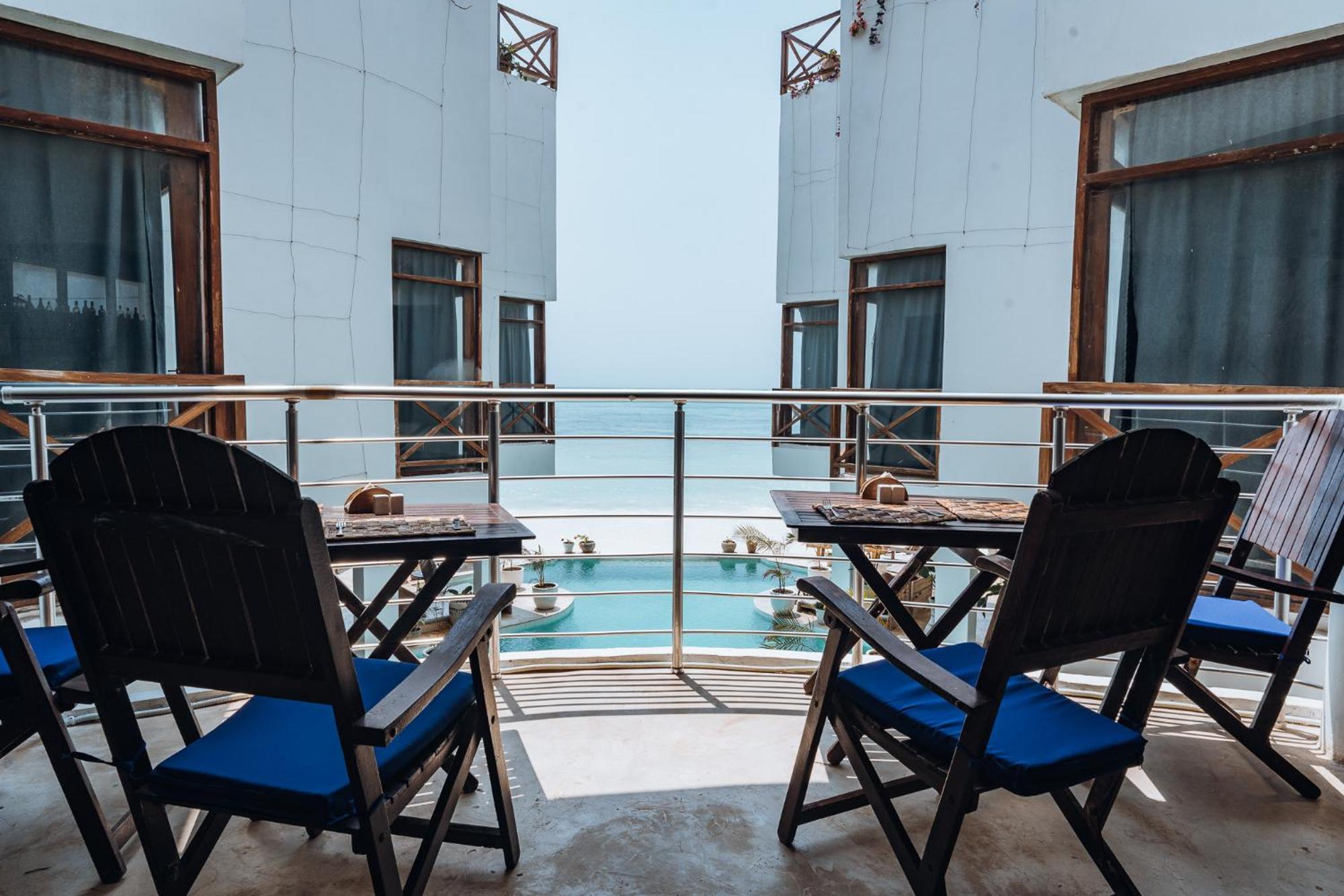 Pili Pili Tropical Beach جامبياني المظهر الخارجي الصورة
