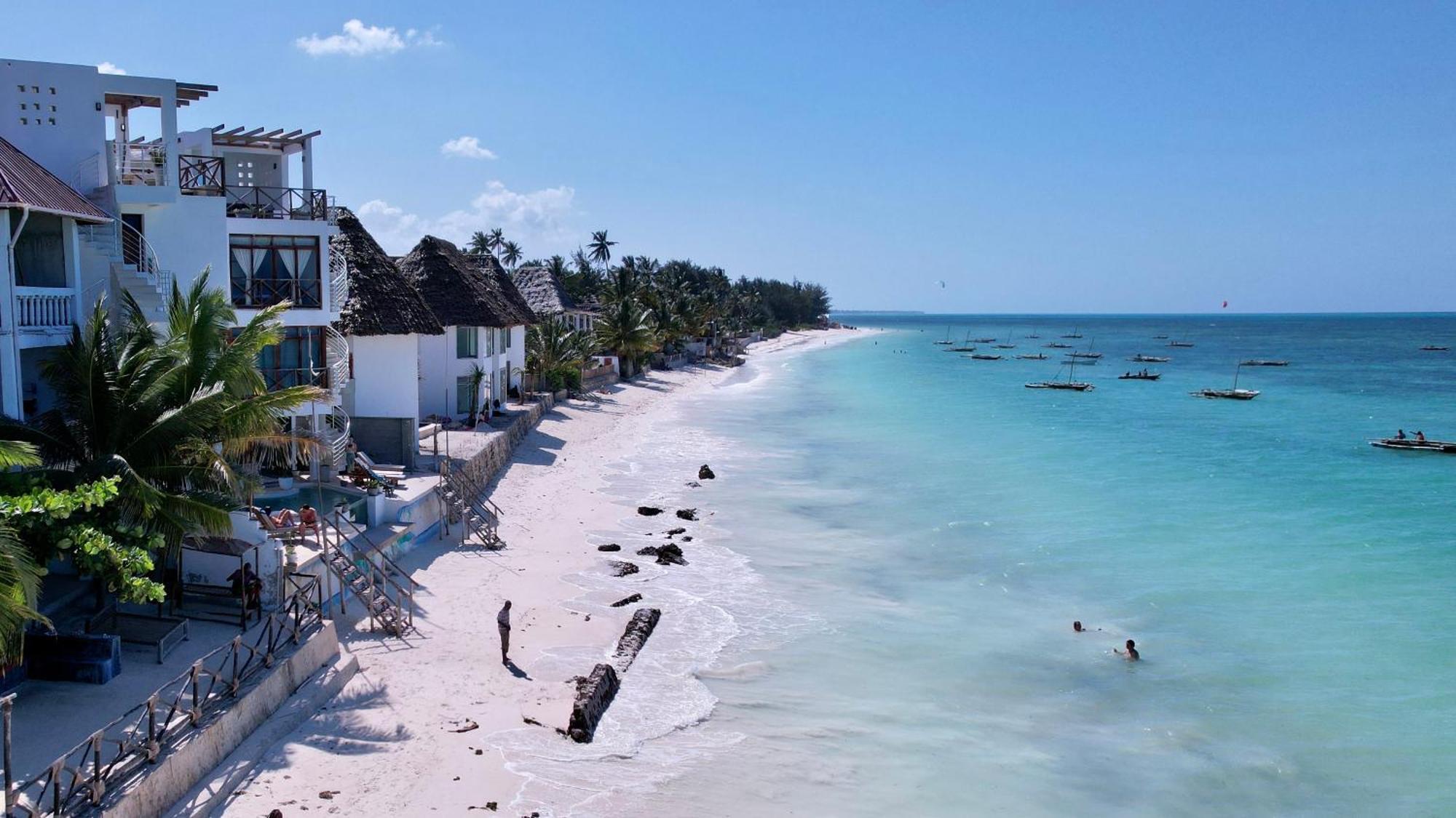 Pili Pili Tropical Beach جامبياني المظهر الخارجي الصورة